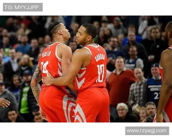 官宣｜江苏肯帝亚篮球俱乐部与弗龙·亨特完成签约！