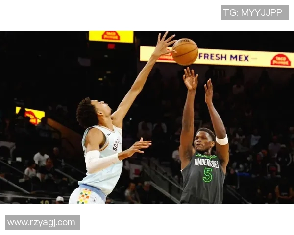 文班亚马状元对飙爱德华兹！狂飙39+9 献关键篮板命中制胜罚