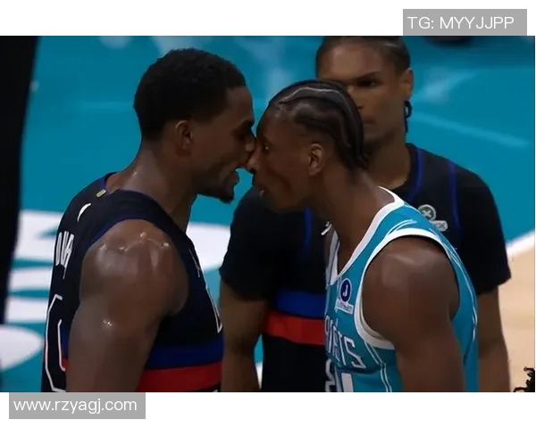 黑八？美媒发问：活塞和黄蜂来上一轮系列赛，谁能胜出？